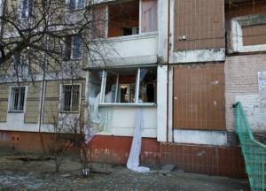 В Киеве в многоэтажке произошел пожар со взрывом