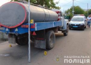 В Житомире под колесами грузовика погиб 5-летний ребенок (фото)