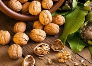 Названы полезные свойства грецких орехов для сердца и кишечника