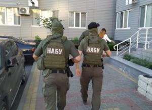 НАБУ открыло дело по выплатам ПриватБанка Суркисам - СМИ