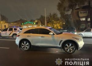 В Харькове водитель на Infiniti сбила женщину