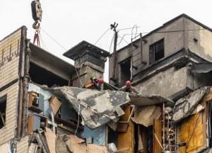 Найменшому хлопчику не було й року: у Дніпрі завершились пошукові роботи на місці ракетного удару РФ