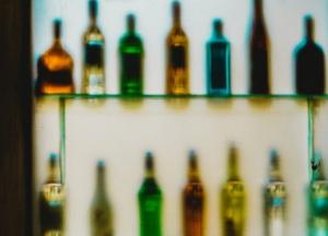 Ученые установили взаимосвязь алкоголизма и образования