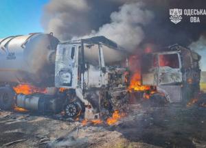 Дрони спалили стоянку бензовозів в Одеській області, є загиблий та поранені (відео)