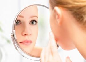 Медики рассказали, как определить болезнь по состоянию кожи лица