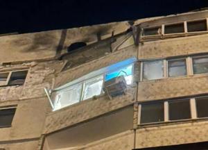У Харкові під час перемир'я дрон влучив у 9-поверхівку (фото, відео)