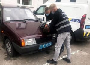 В Чернигове изнасиловали школьницу в туалете "Макдоналдса"