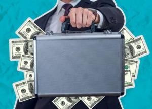 СНБО запустил систему мониторинга олигархов