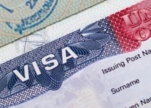 США возобновили выдачу виз украинским студентам
