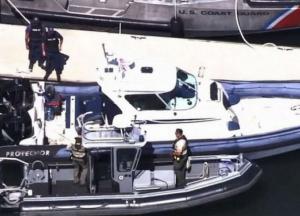 Скандал на весь мир: миллионера обвинили в убийстве сына на собственной яхте (фото)