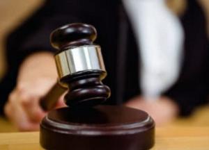 В Киеве будут судить аферистов, которые подстрекали чиновника дать взятку 