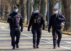 В Украине выписали более 400 штрафов за нарушение карантина