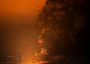 В Одесі пекло: прильоти в ТЕЦ та багатоповерхівку, важких пацієнтів переводять до інших лікарень (відео)