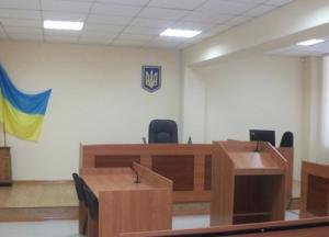 Назвал собакой: на Львовщине помощница судьи засудила адвоката