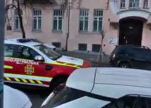 По улицам городов Украины пустят автомобили с громкоговорителями