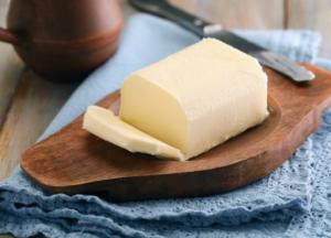Диетологи заявили о пользе сливочного масла для похудения 