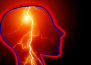 Как распознать скрытые симптомы инсульта