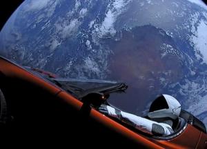 Электрокар Tesla за четыре года в космосе преодолел 3 млрд км