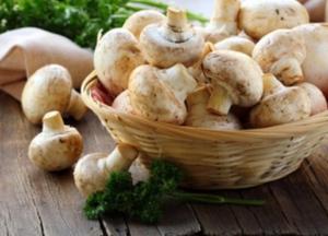 Медики назвали продукт, избавляющий от головной боли и бессонницы