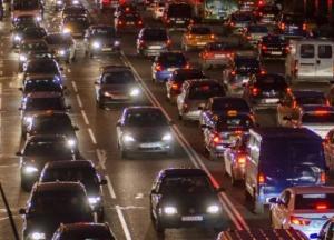 В Киеве образовались многочисленные вечерние пробки (карта)