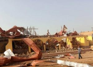 В Нигерии прогремел мощный взрыв: снесло более 100 домов (фото)
