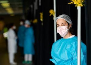 В Италии всех медиков обязали вакцинироваться от COVID