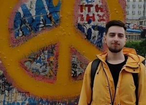 В Киеве подростки жестоко избили журналиста. Парень нуждается в помощи