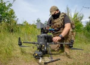 Підготовка та робота екіпажів дронів ЗСУ: від зльоту до знищення ворожих цілей