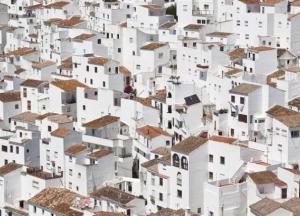 Ученые создали “охлаждающую стены краску”