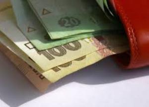 Средняя зарплата в Украине: что поменялось за год