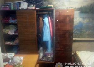 На Донбассе мужчина взял женщину в заложницы и требовал у нее деньги (фото) 