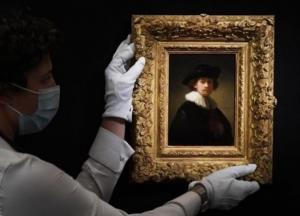 Автопортрет Рембрандта установил рекорд на аукционе Sotheby's