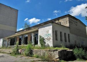 Скляний атріум під час війни. Мерія Вишневого замовила додаткові роботи на 85 млн грн для реконструкції кінотеатру