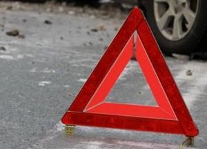 ДТП в Киеве: подростки на Skoda Fabia на скорости протаранили три авто (фото)