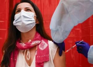 В Украине будут платить за вакцинацию: кто и сколько получит