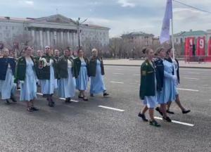 По Червоній площі промарширували вбивці та мародери, військові КНДР, а в Читі - жінки окупантів "СВО" (відео)