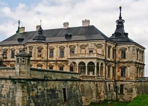 В Украине взялись за реставрацию замков