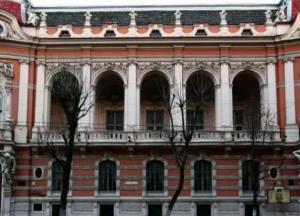Во Львове внезапно умер директор Дома ученых, где устроили "голодную тусу"
