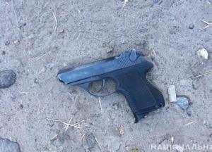 В Киеве пьяный открыл стрельбу посреди улицы, есть раненый (фото)