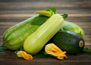 Врачи назвали летний овощ, который полезен для здоровья печени и сердца