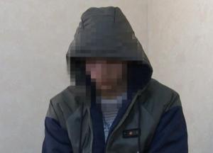 В Виннице задержали мужчину, который колол женщин шприцами (видео)