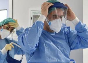 Повышение зарплат медикам: бюджетный комитет согласовал выделение средств