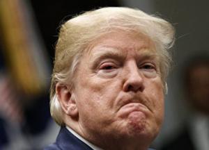 Трамп мечтает возглавить «Укрпочту»: реакция сетей на зарплату Смелянского