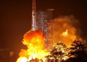 Китай запустил экспериментальный спутник связи