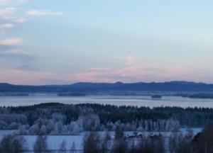 Ученые нашли в крупнейшем ударном кратере Европы следы неизвестных организмов