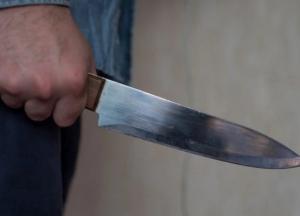 В Одессе мужчина зарезал жену, ранил сына и пытался покончить с собой