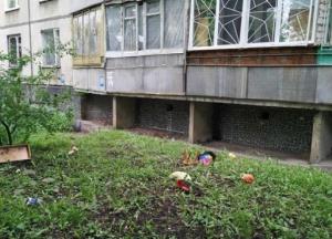 Выпавшего с 6-го этажа малыша спас случайный прохожий