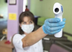 В Житомире коронавирус выявили у 40% работников школ