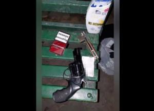 В Запорожье мужчина "из-за шампуня" устроил стрельбу в супермаркете (видео)