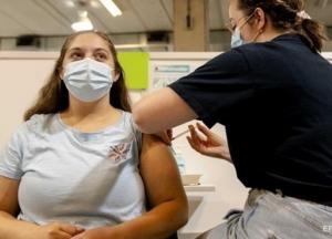В МОЗ анонсировали поощрение для украинцев за вакцинацию